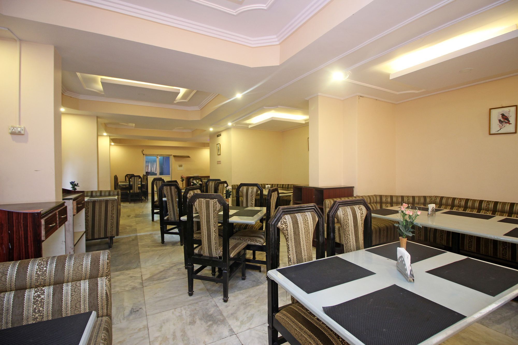 Hotel New Rajdarshan Madikeri Luaran gambar